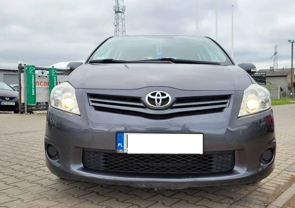 Toyota Auris cena 21990 przebieg: 220000, rok produkcji 2010 z Kutno małe 466